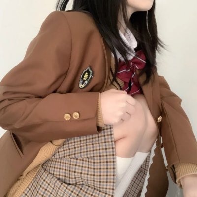 河畔的朔子